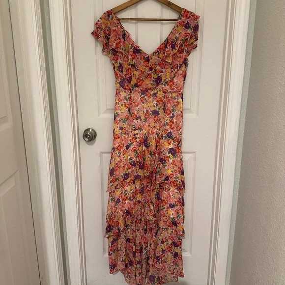 Wayf Pink and Purple Floral Tiered Ruffle dress - Picture 4 of 8